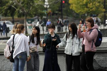 Study in Canada and Saanich Schools international students at orientation